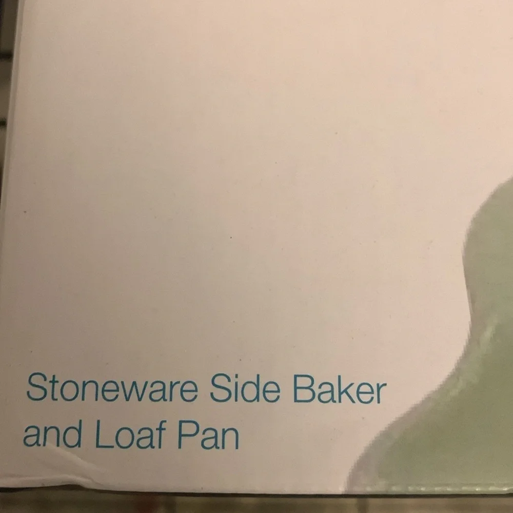 BNWOT Side Bake and Loaf Pan by Luxe Kitchen